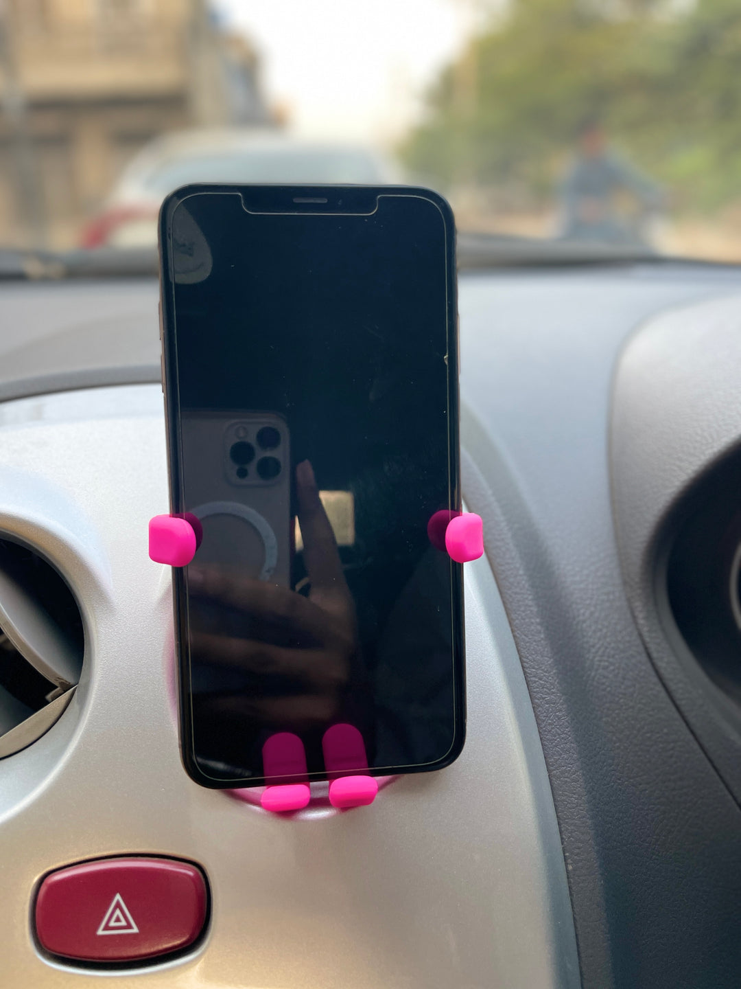 Universal 360 Degree Car Mount Mobile Phone Holder