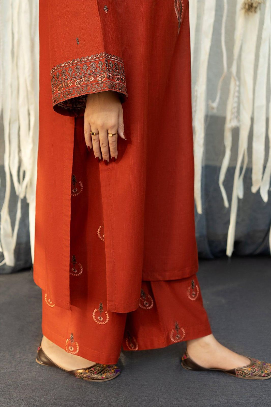 URGE Embroidered Dhanak Fency 3pcs Vol 0123