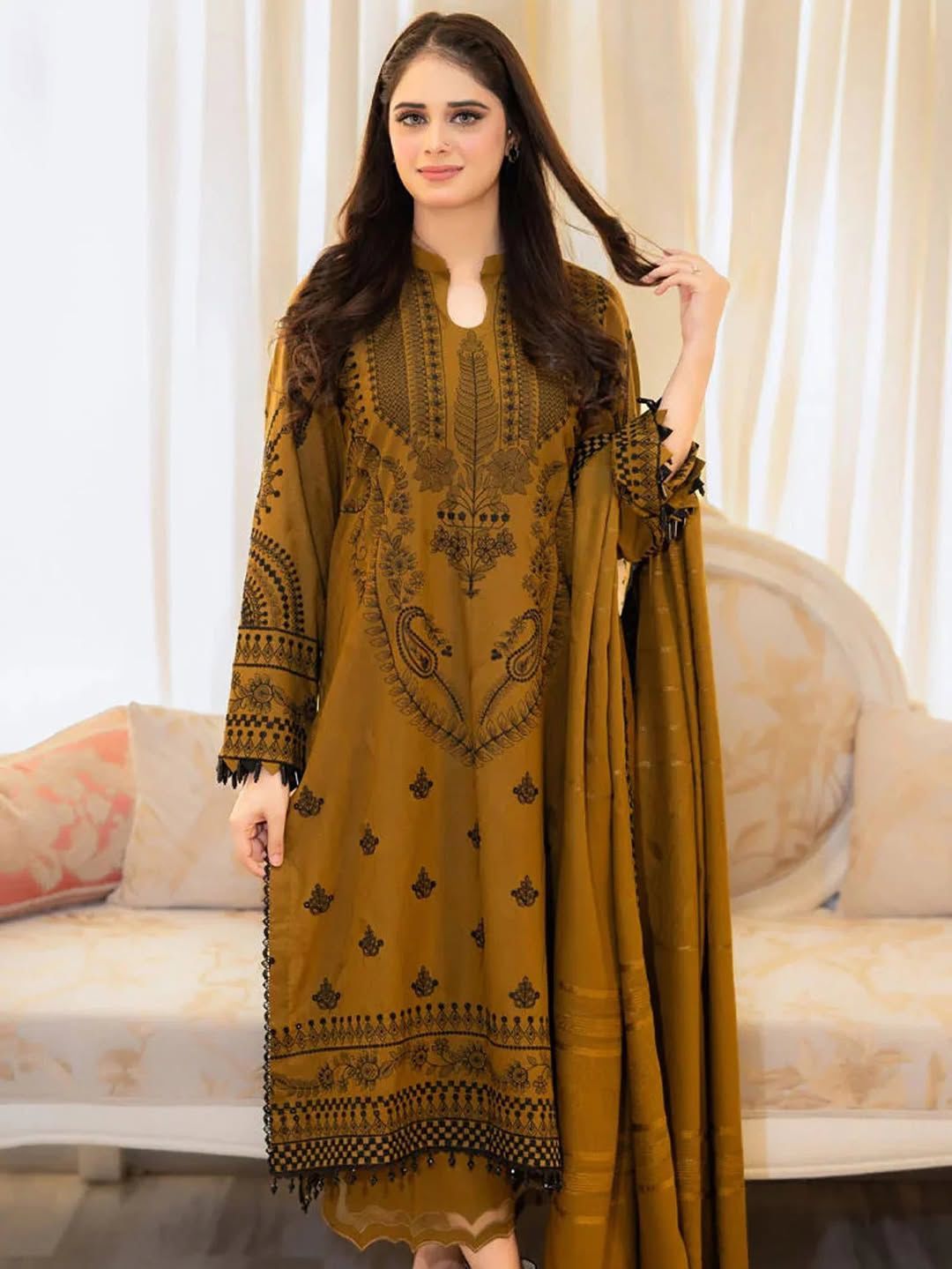Summer Lawn Embroidery 3pcs Collection AYL3-10732