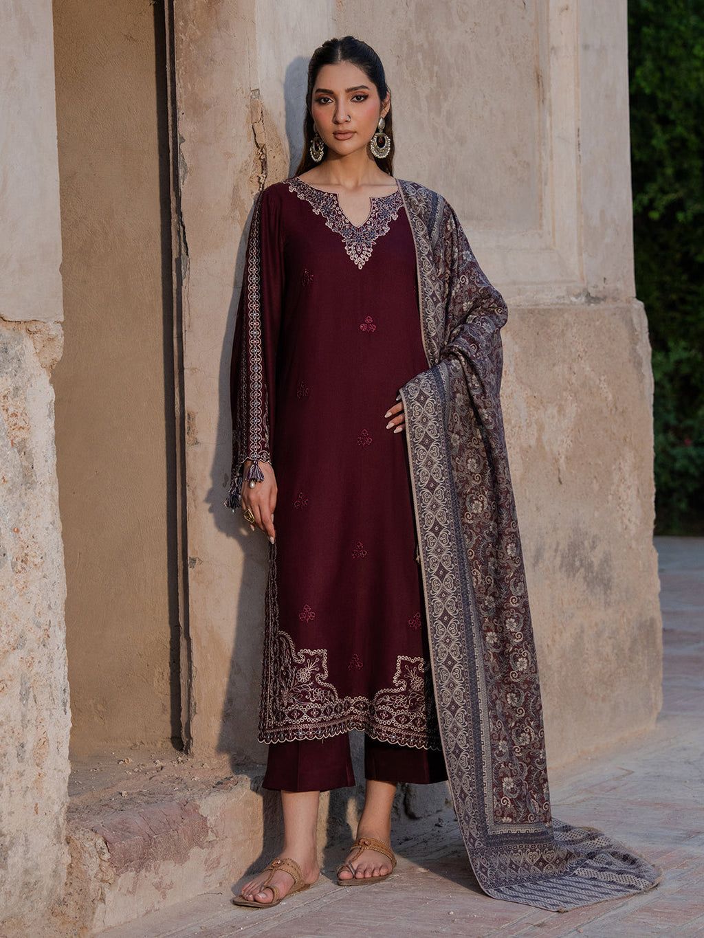 Summer Lawn Embroidery 3pcs Collection AYL3-10738