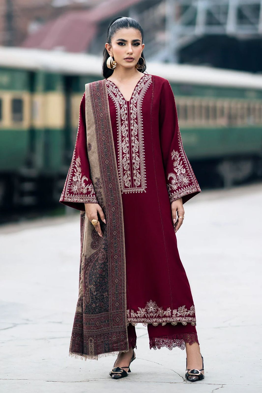 Summer Lawn Embroidery 3pcs Collection AYL3-10739