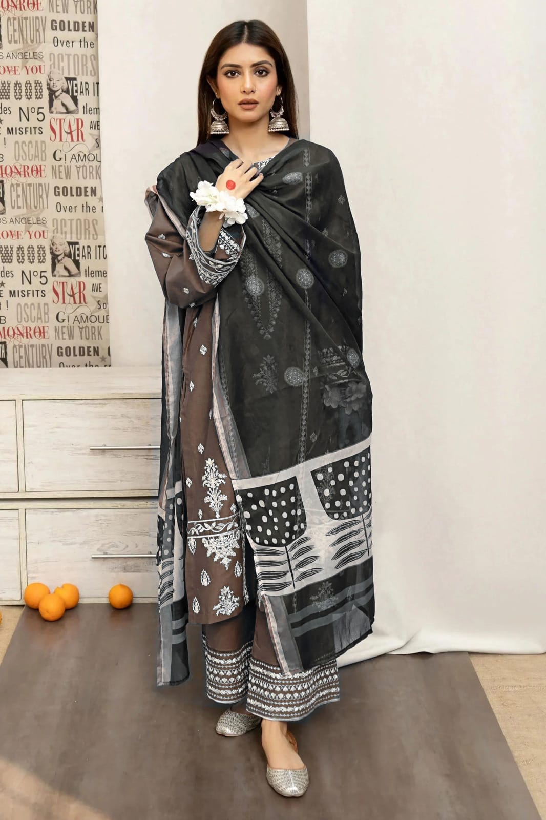Summer Lawn 3pcs Embroidery Collection AYL3-11030
