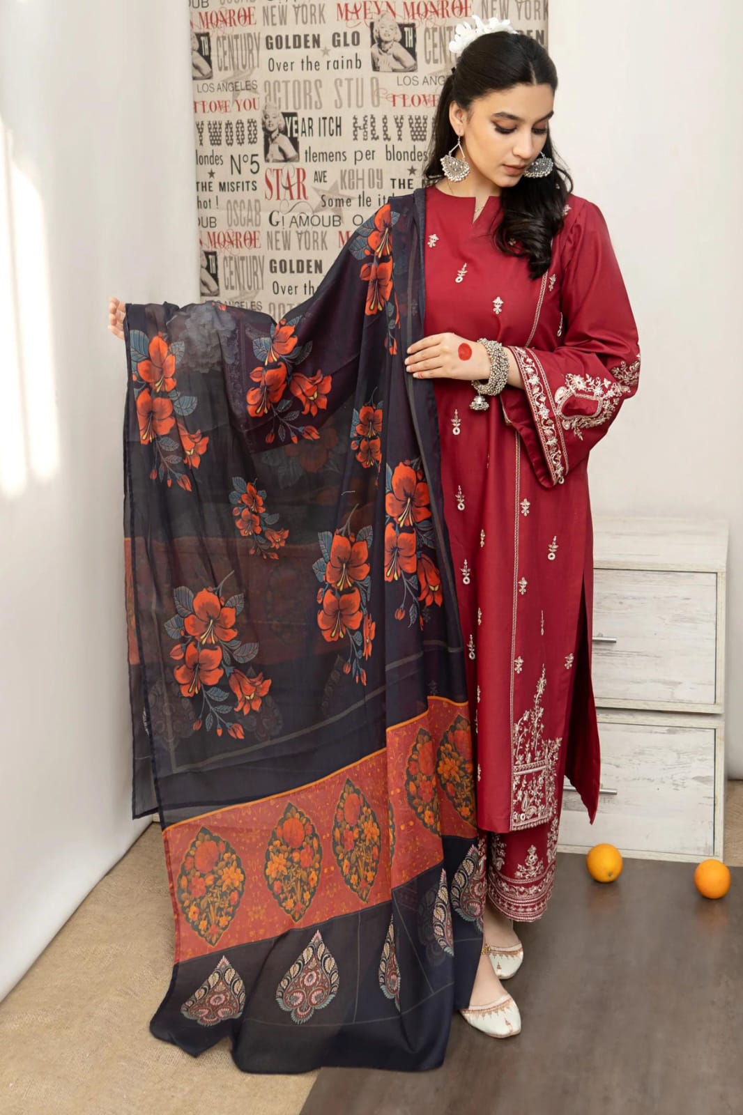 Summer Lawn 3pcs Embroidery Collection AYL3-11017