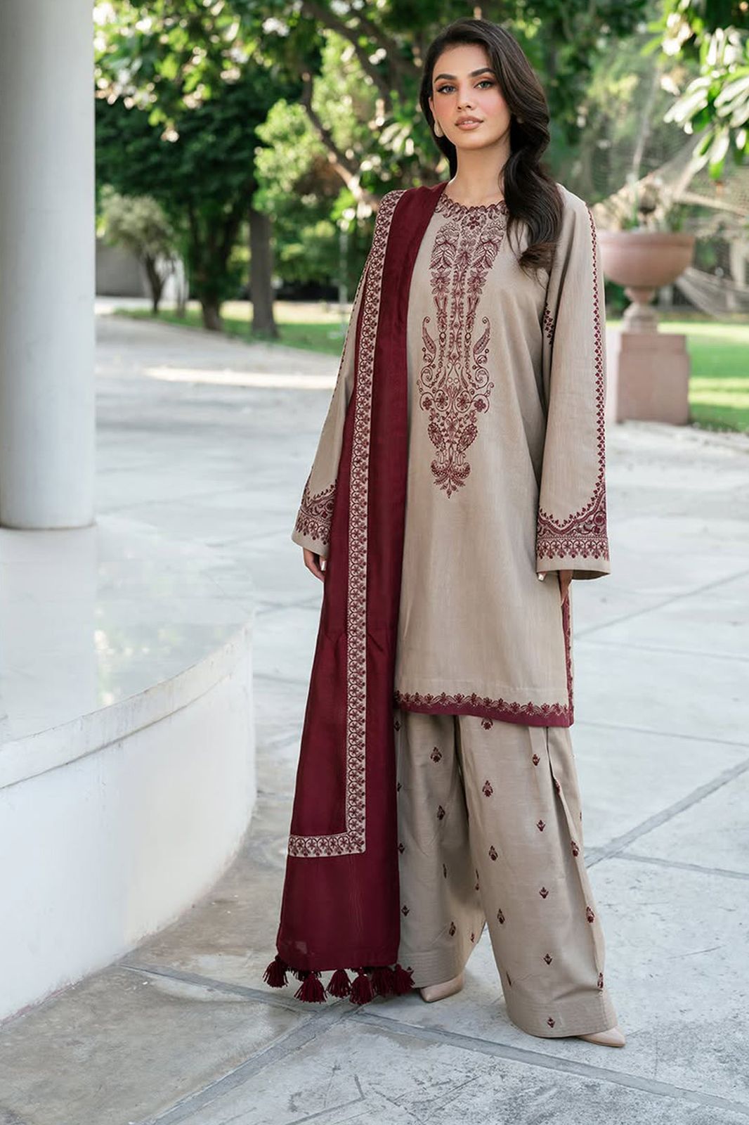 Summer Lawn 3pcs Embroidery Collection AYL3-11014