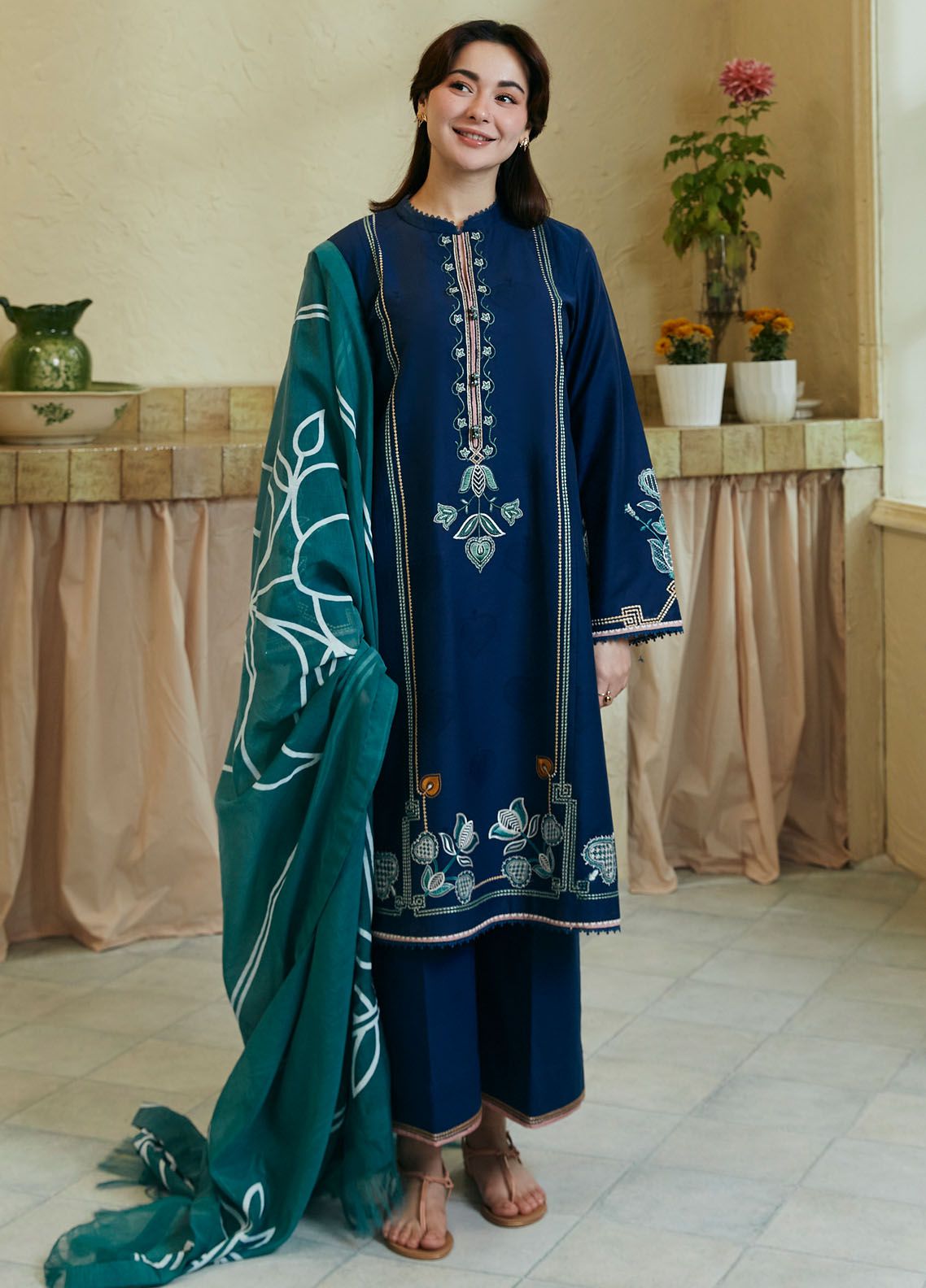 Summer Lawn 3pcs Embroidery Collection AYL3-11013
