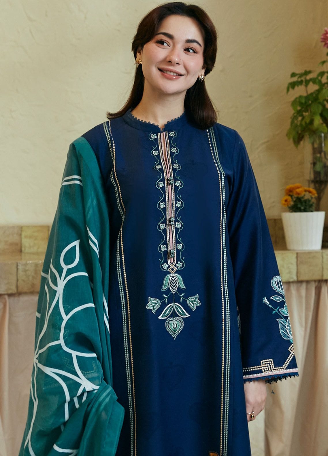 Summer Lawn 3pcs Embroidery Collection AYL3-11013