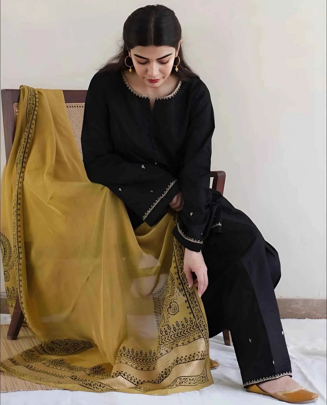 Summer Lawn 3pcs Embroidery Collection AYL3-11010