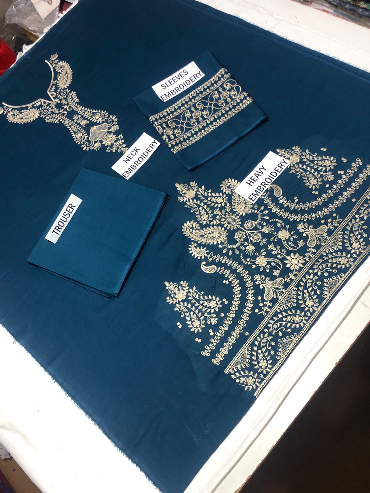 Premium Lawn Embroidery 2pcs AYAS1st 00795