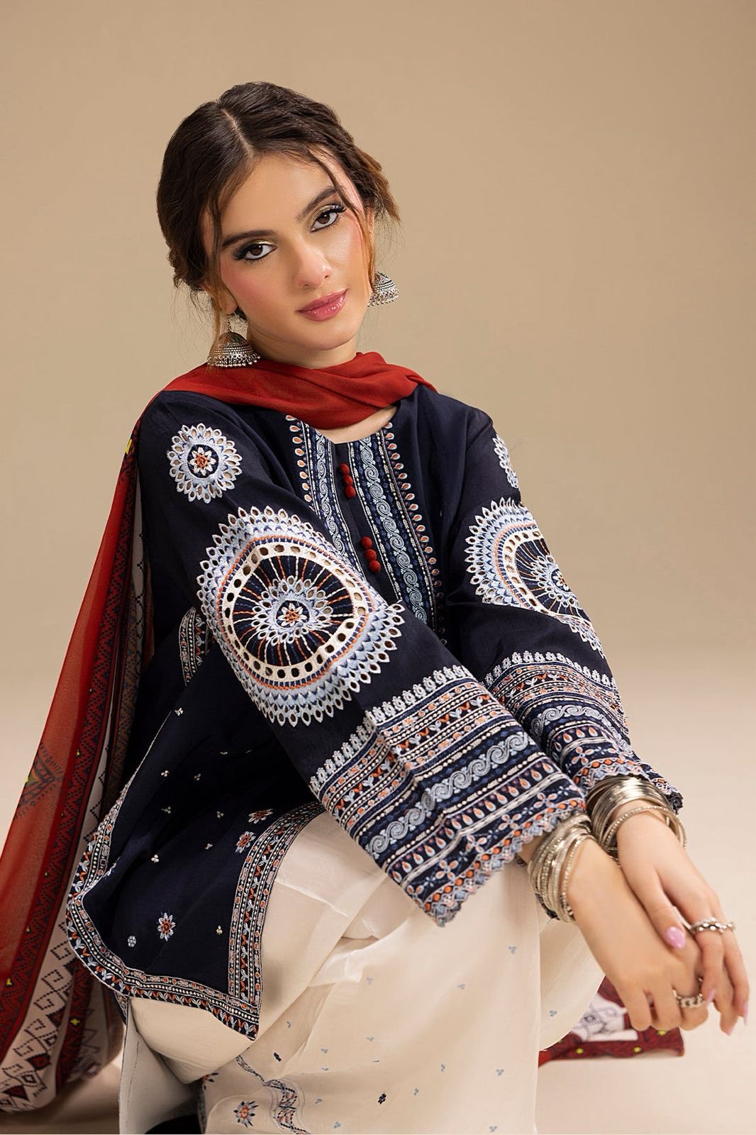 Summer Lawn Embroidery 3pcs Collection AYL3-10714