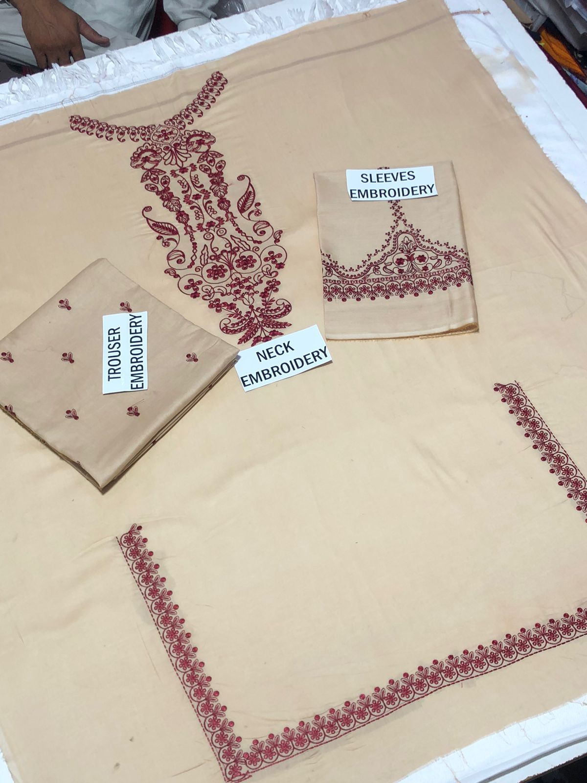 Premium Lawn Embroidery 2pcs AYAS1st 00793