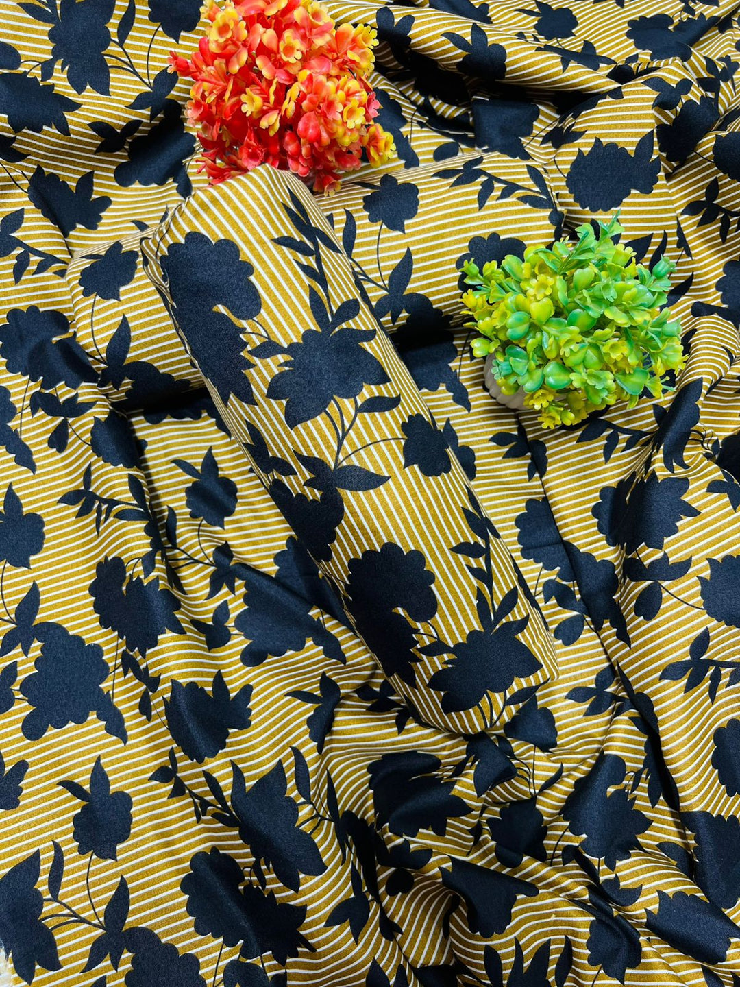 Micro Polo Cotton 2pcs Suit Golden Lining Black